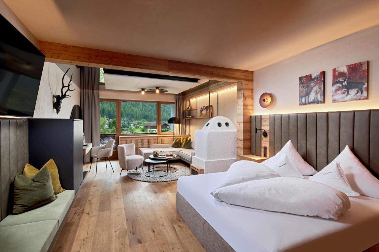 Deluxe Double Room Mountain View