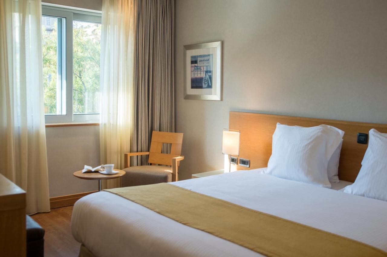 Double or Twin Room,1257175582:JPEG