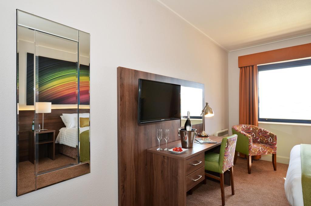 Single Room,162308409:JPEG