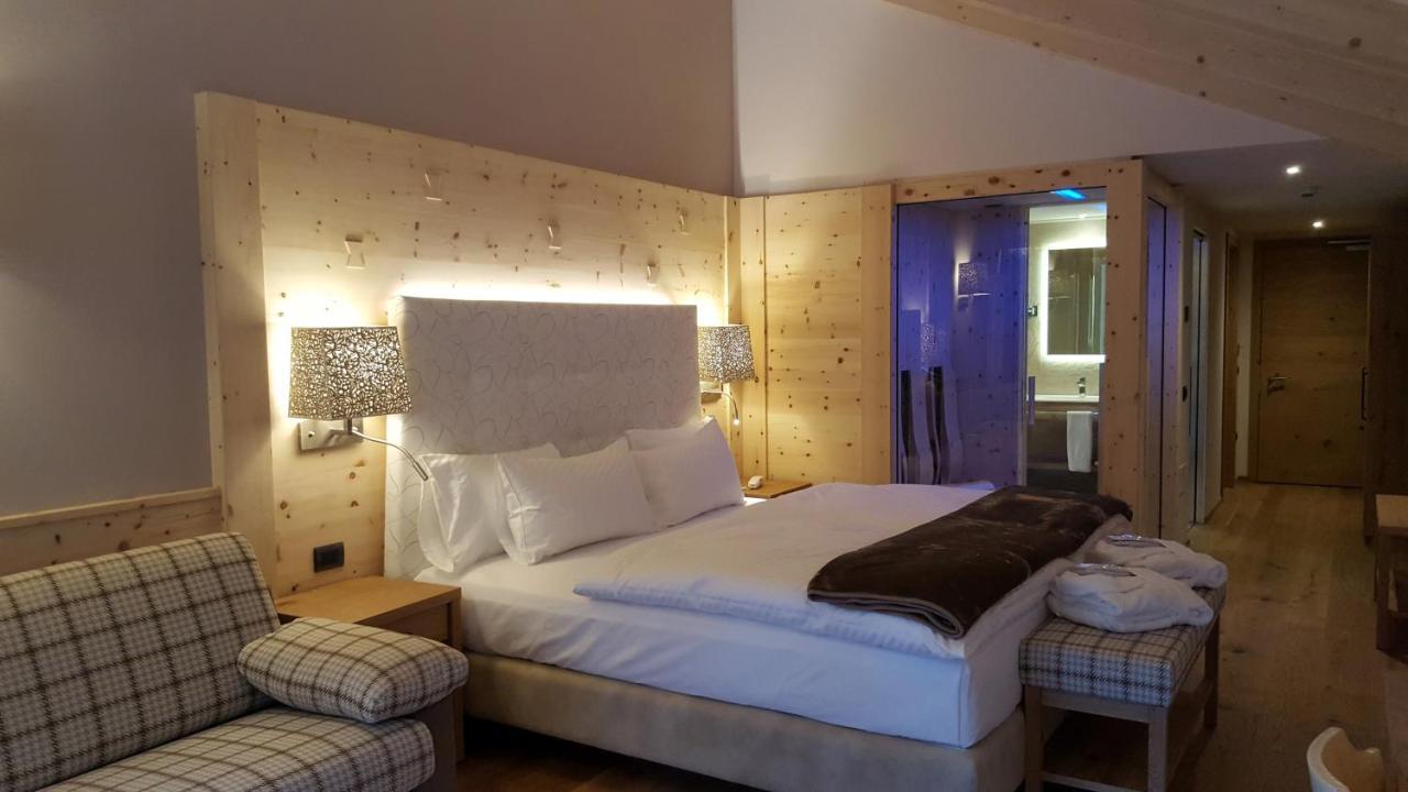Deluxe Junior Suite,1261063168:JPEG