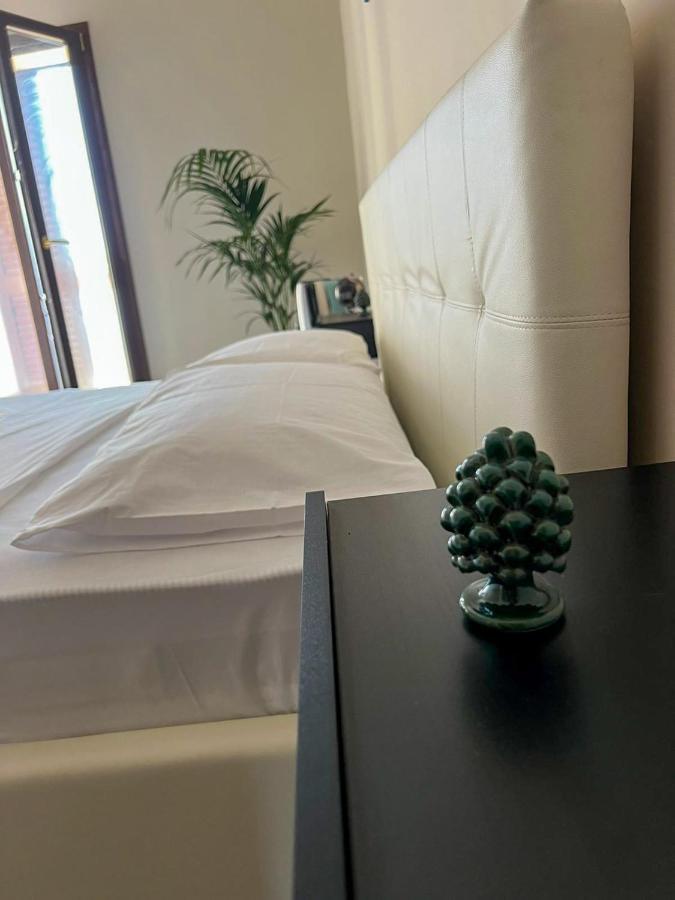 Deluxe Room,1263764413:JPEG