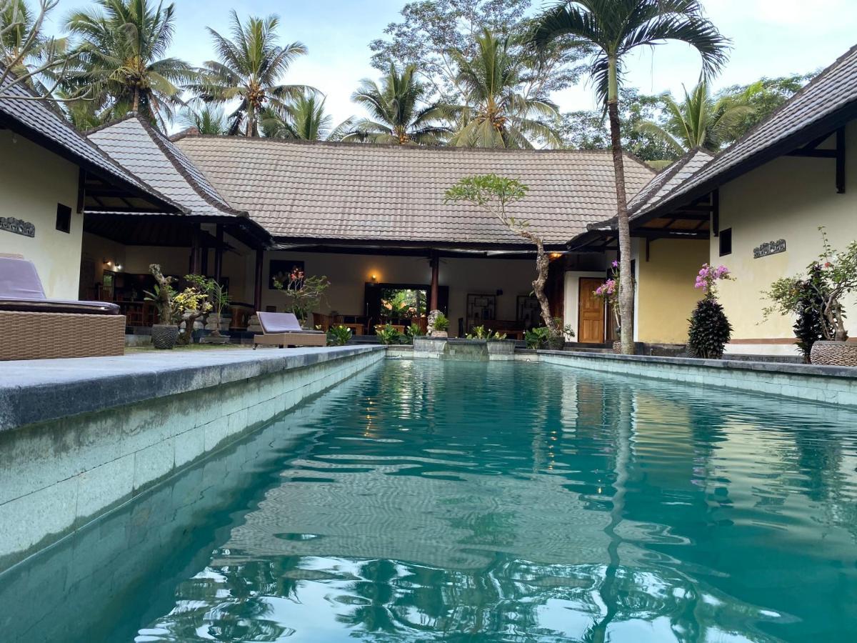 Three-Bedroom Villa Private Pool