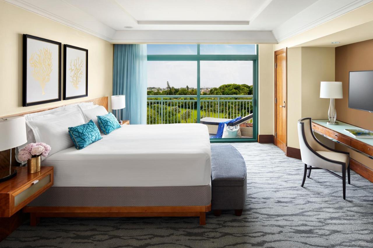 One Bedroom Ocean Suite,816817961:JPEG