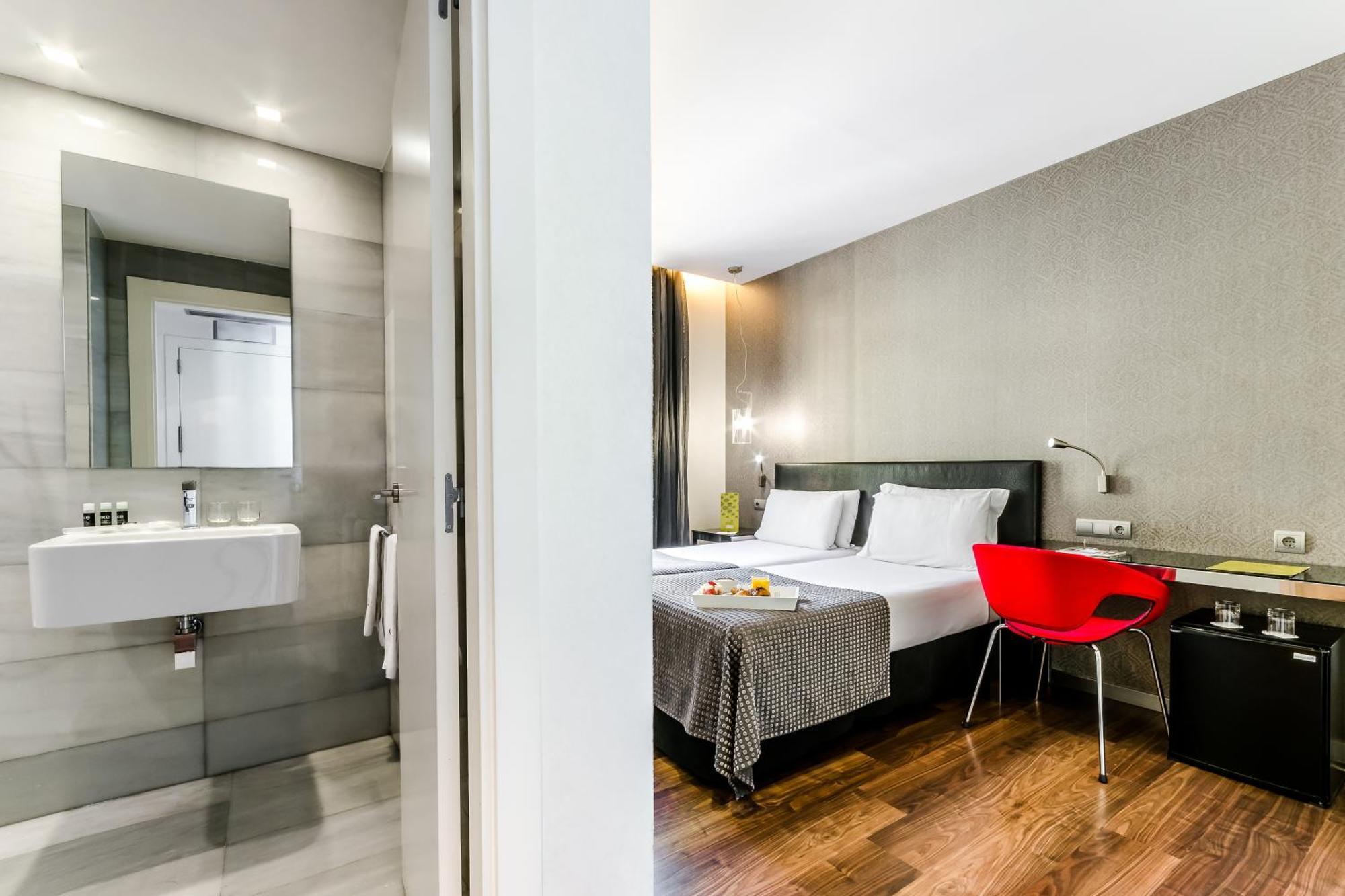 Double Room,632986971:JPEG