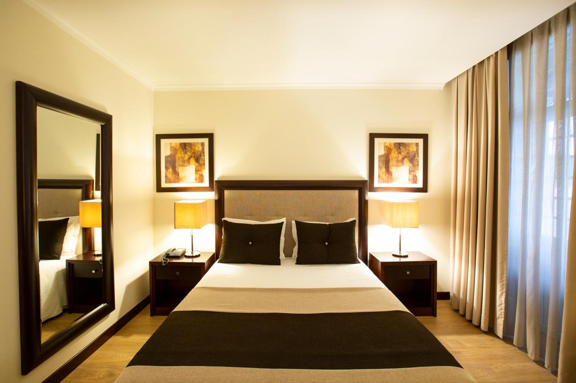 Double or Twin Room,1274395222:JPEG