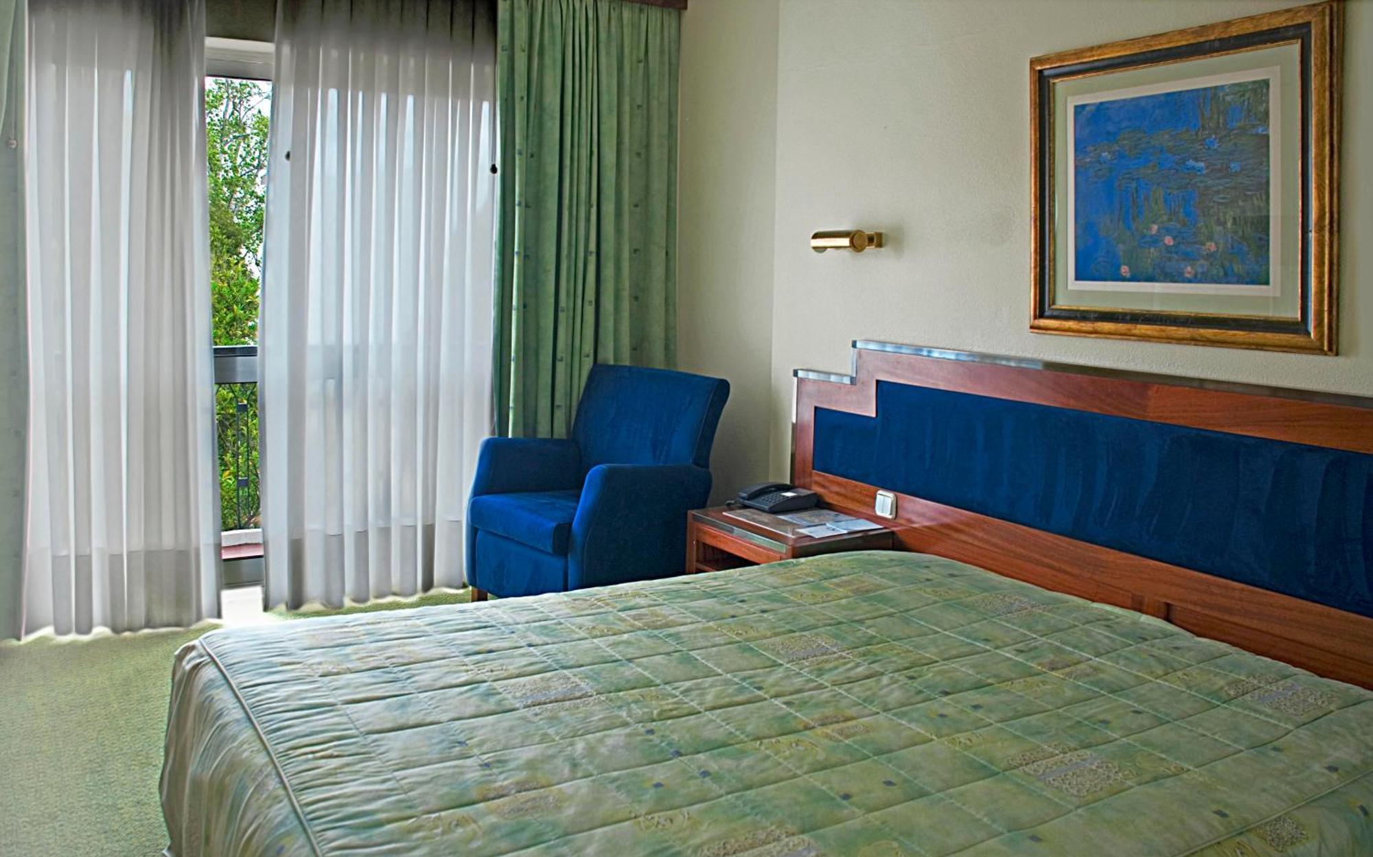 Standard Double Suite,1706416601:JPEG