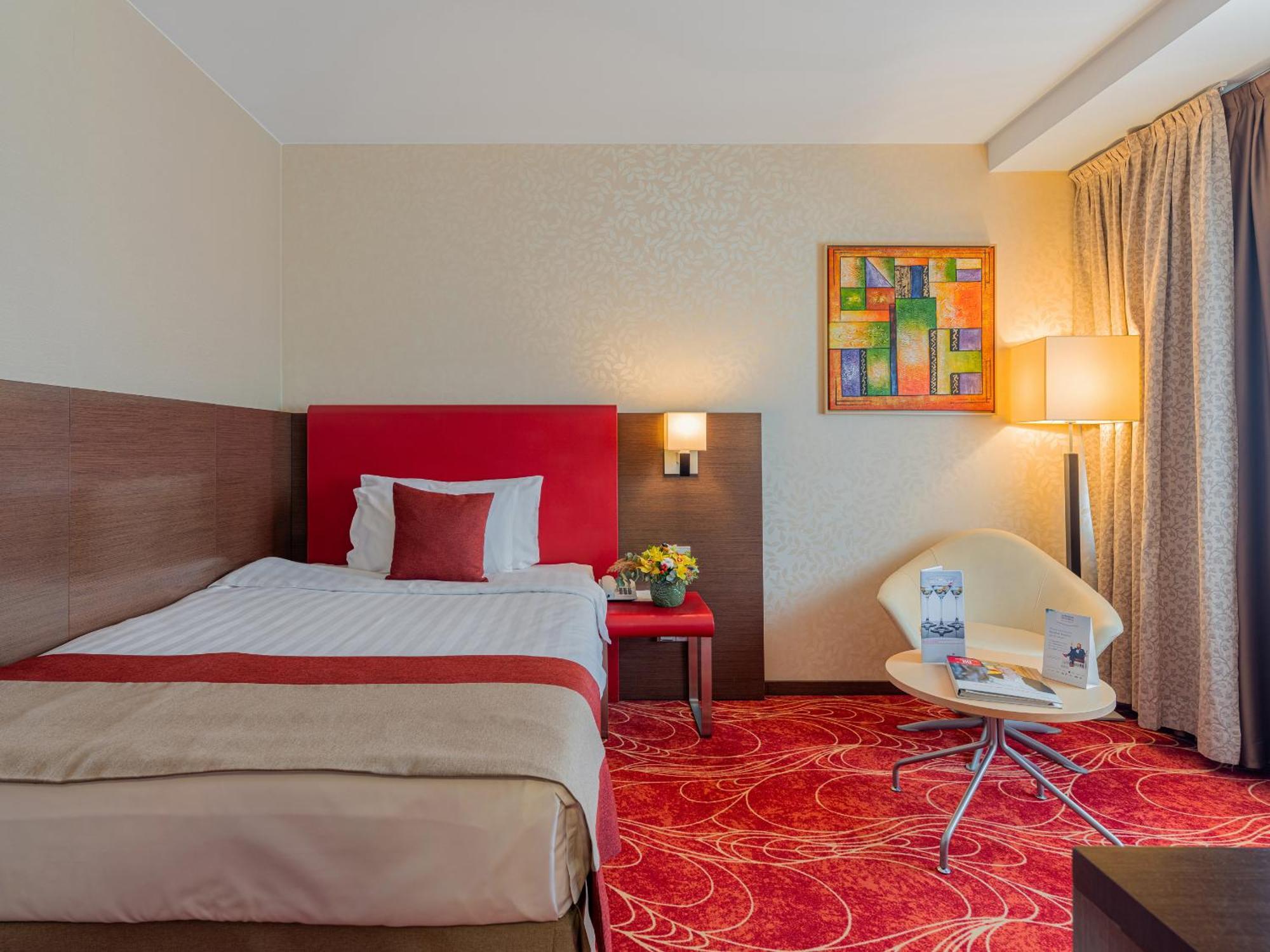 Single Standard Room