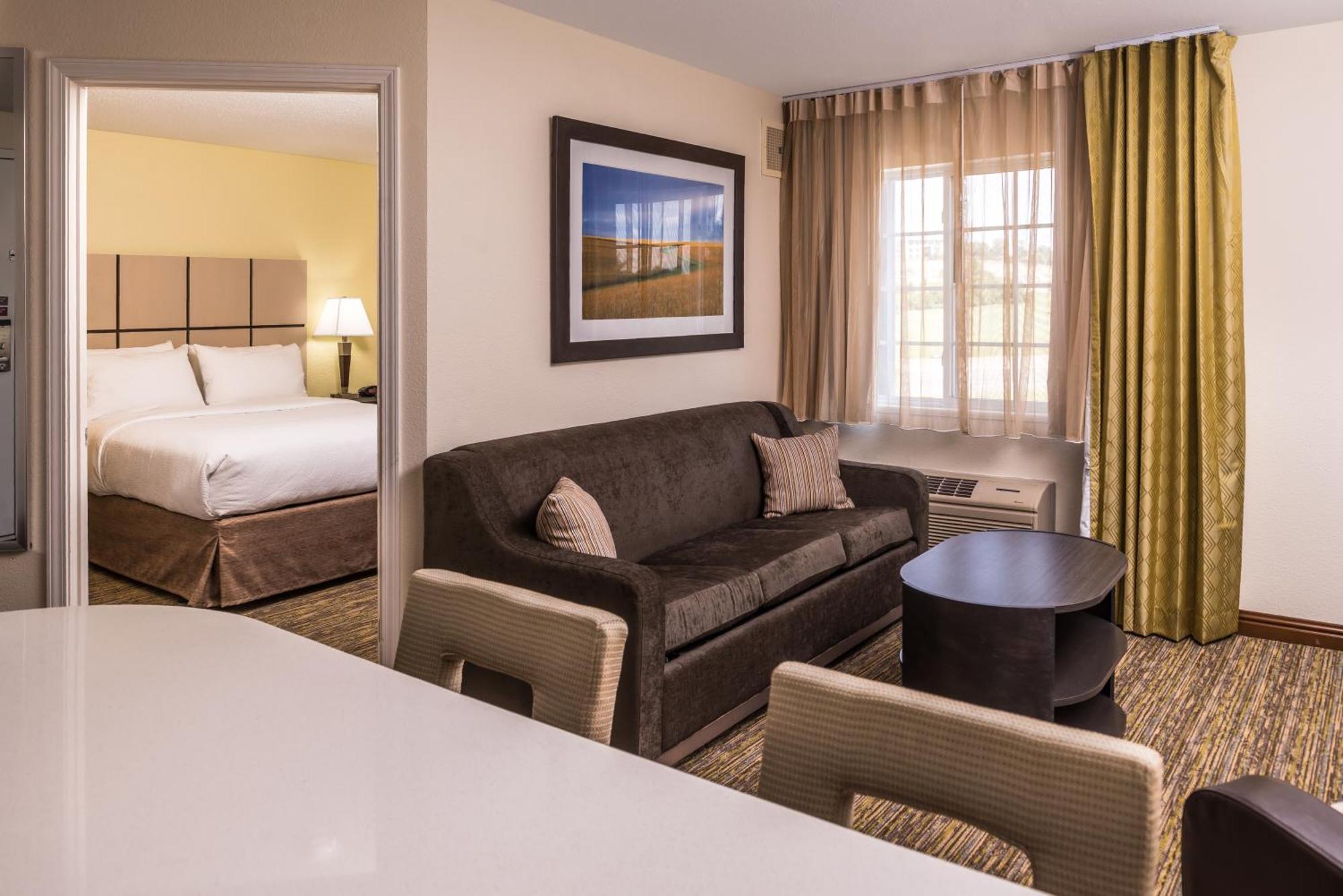 One-Bedroom King Suite,1280573554:JPEG