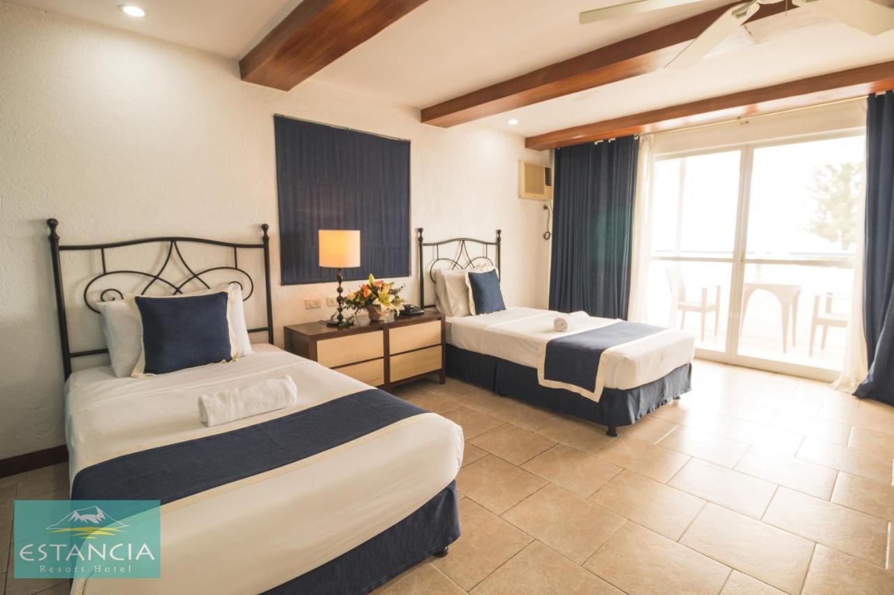 Twin Room Lake View