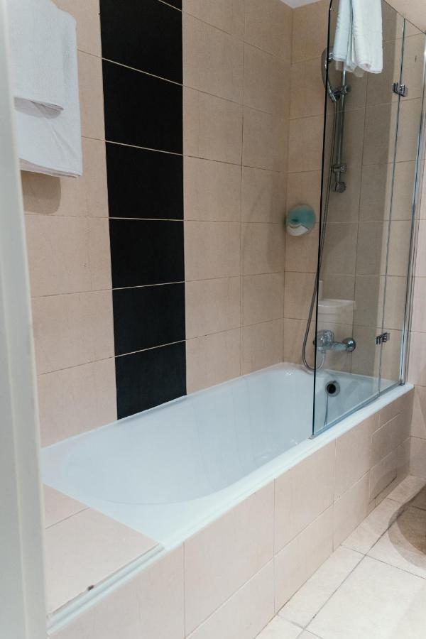 One Bedroom Suite