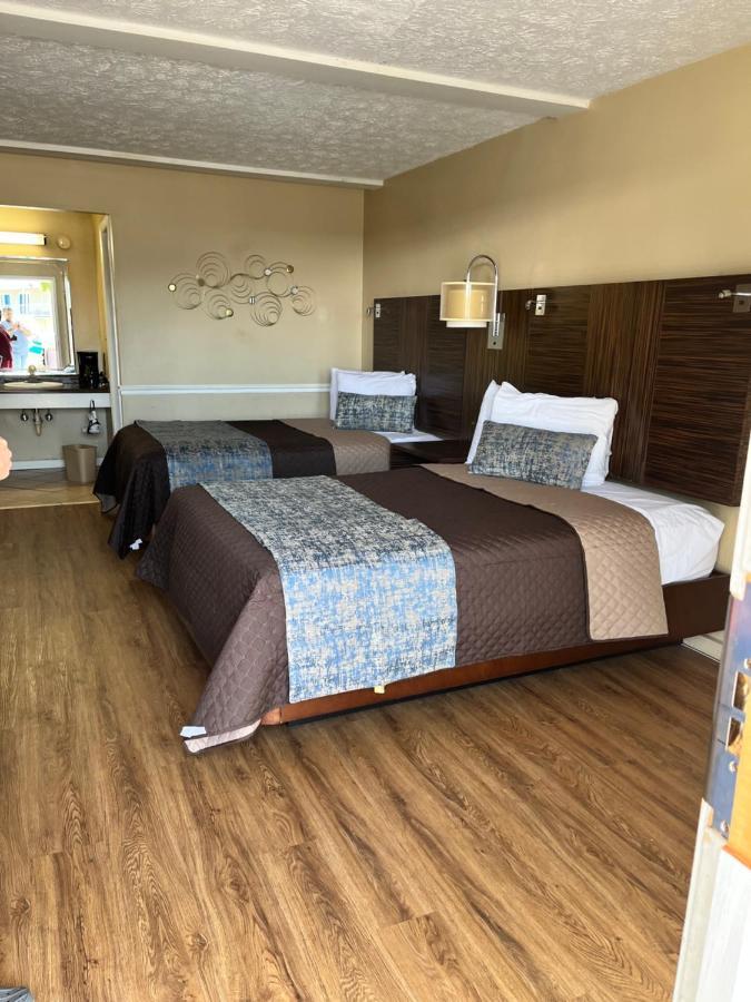 Double Room,1294117519:JPEG