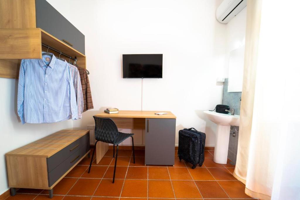 Double Room Private External Bathroom