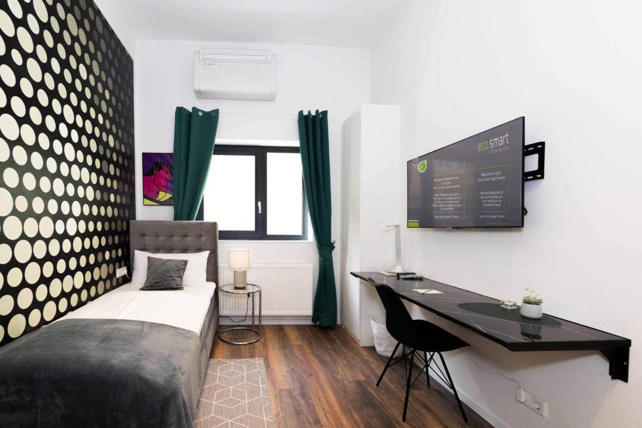 One-Bedroom Apartment,1593911553:JPEG