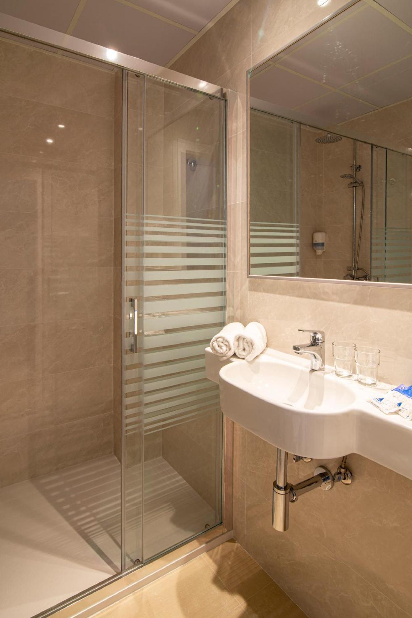 Double Room,1157277483:JPEG