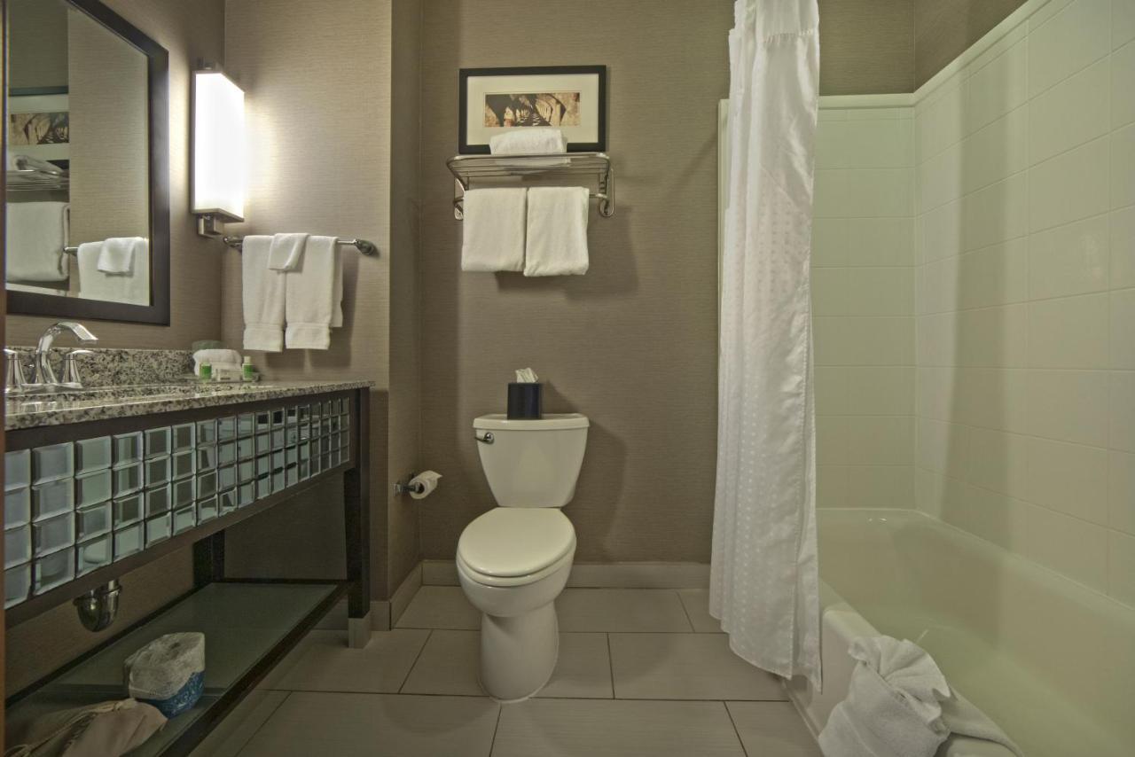 Standard Room,1448744260:JPEG