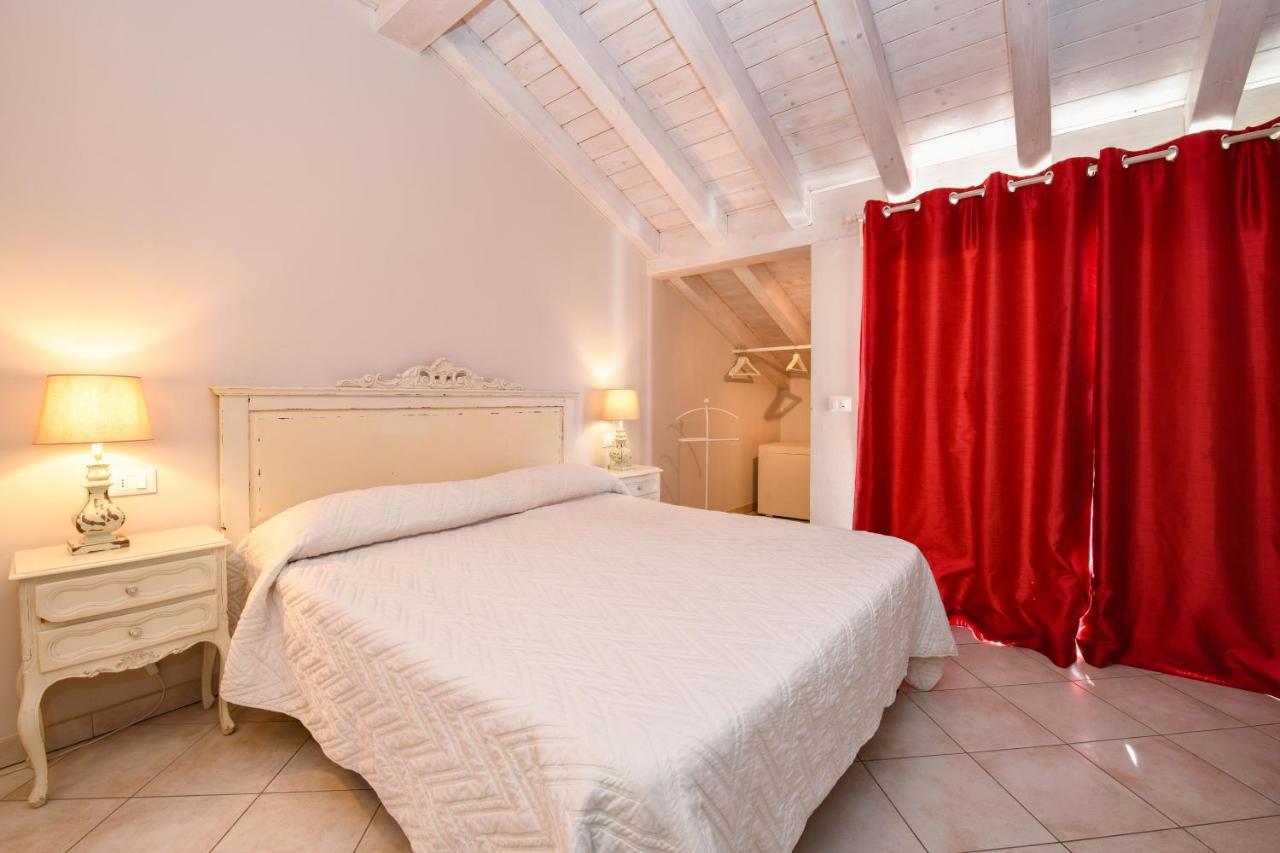 Double Room Lake View Terrace