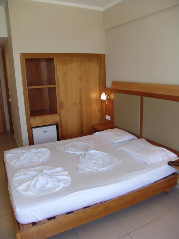 Double or Twin Room,1584491837:JPEG