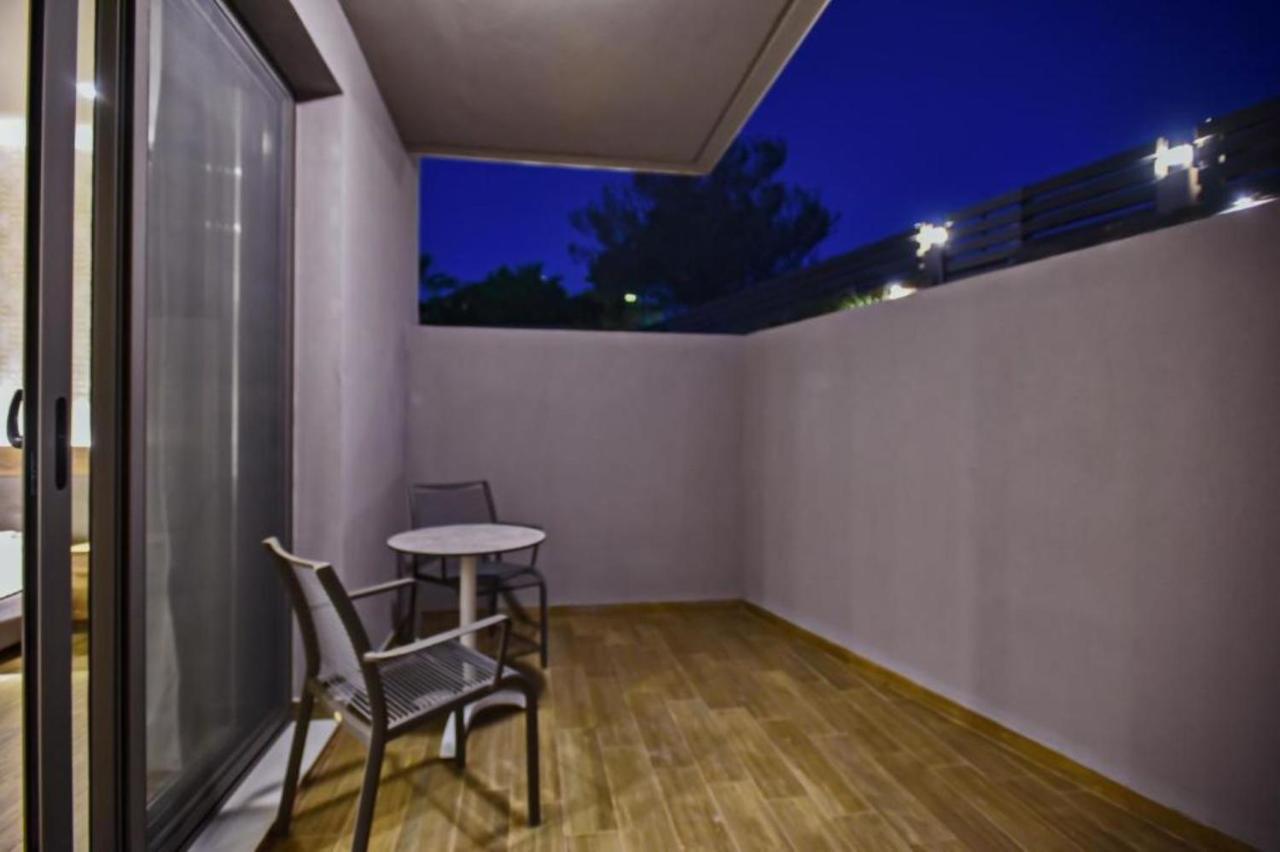 Double Studio or Semi Basement
