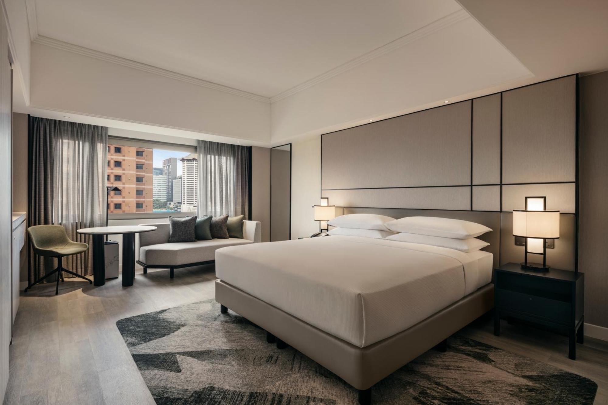 Deluxe King Room,1673927392:JPEG