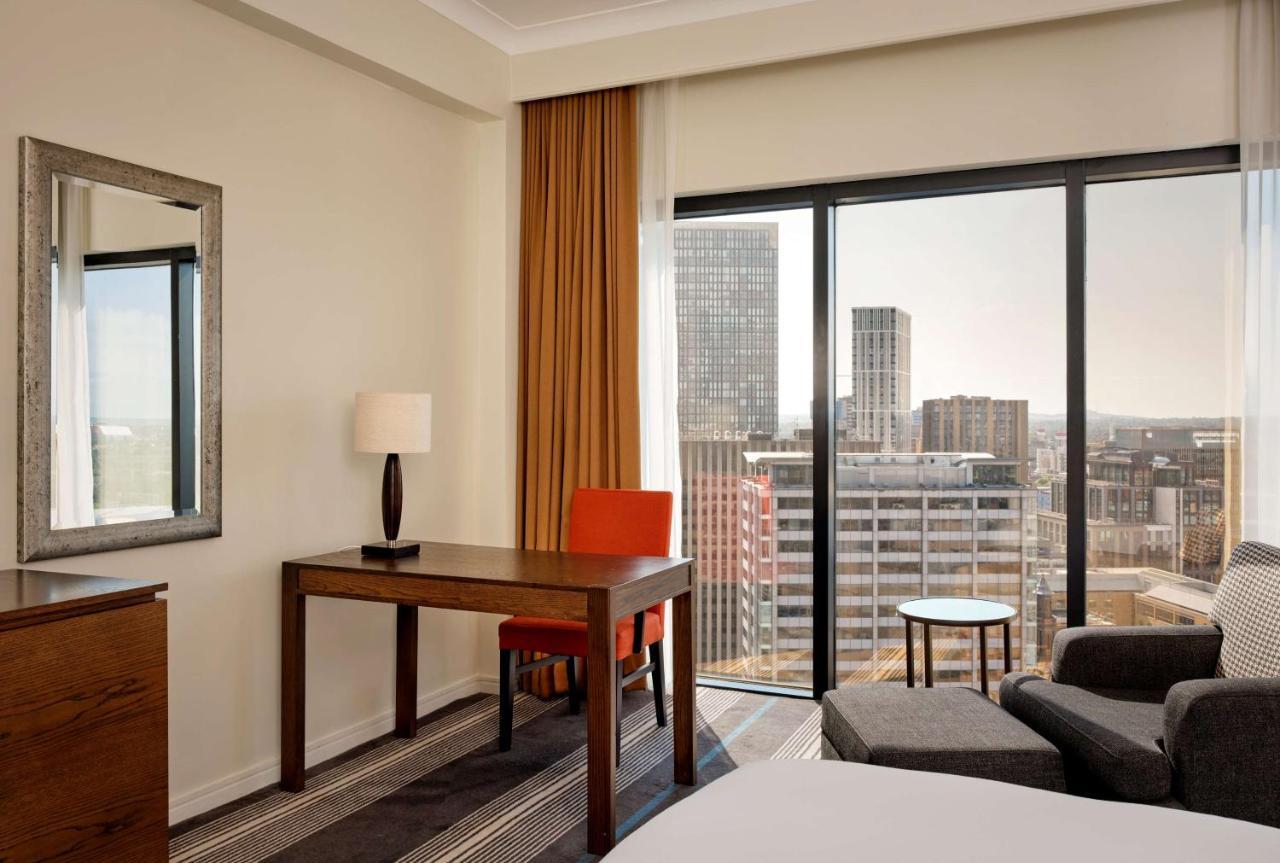 King Room Canal View High Floor