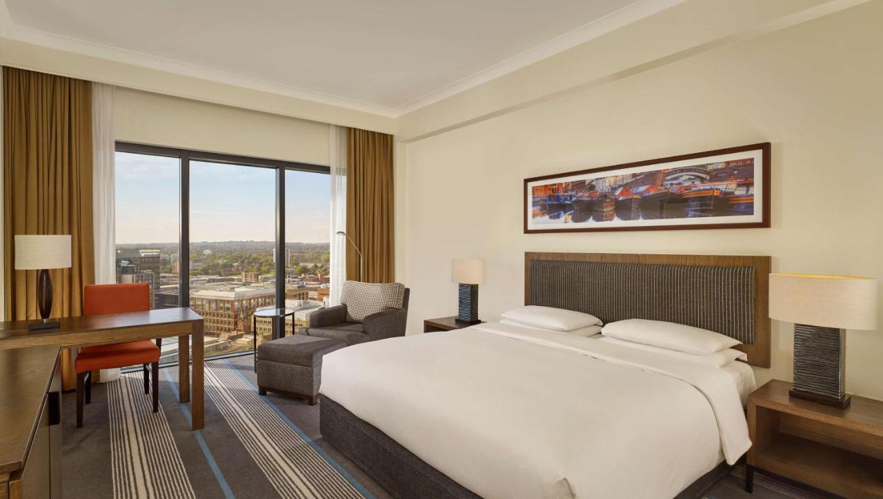 King Room Canal View High Floor