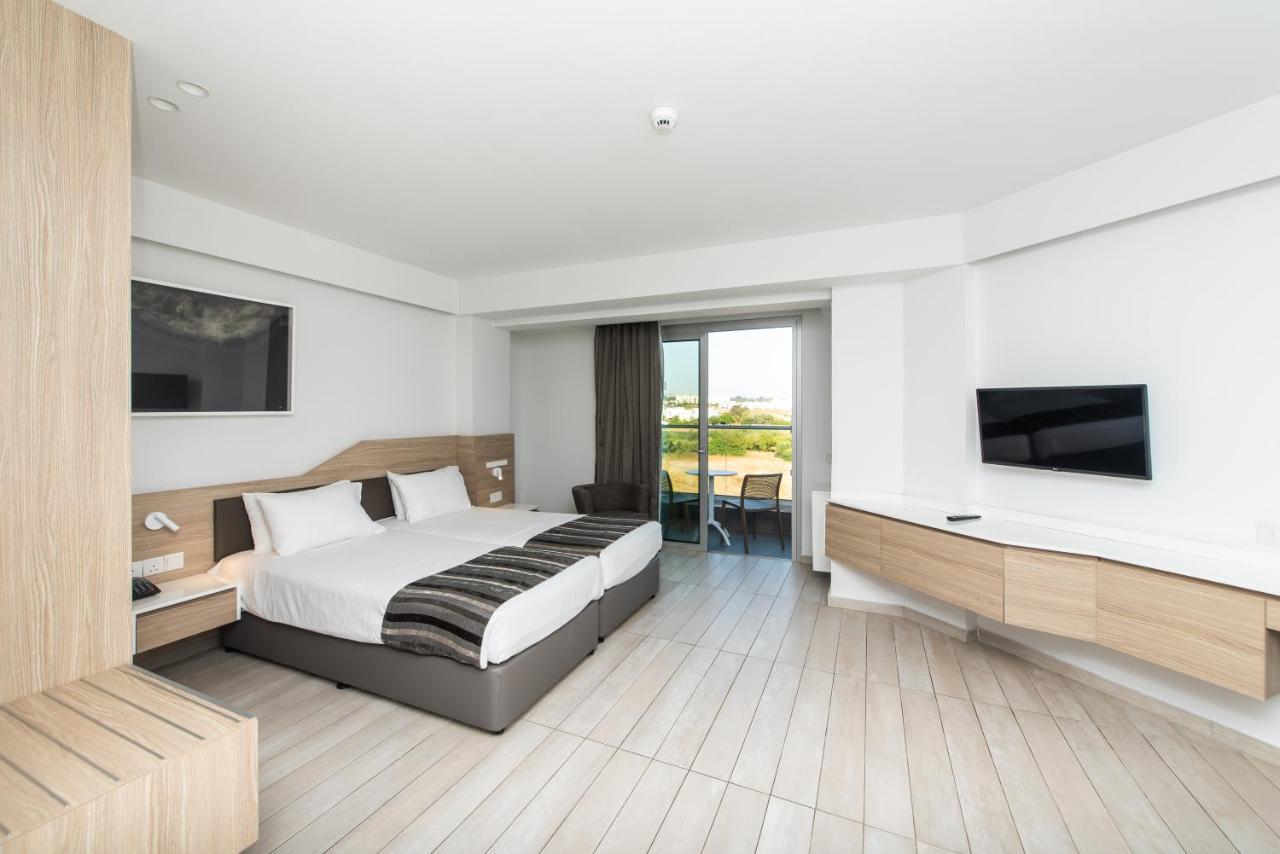 Superior Room Inland View,1338887486:JPEG