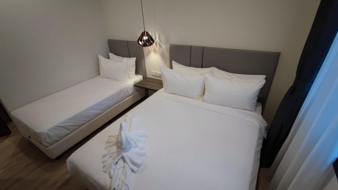 Triple Room with Shower,1340731013:JPEG