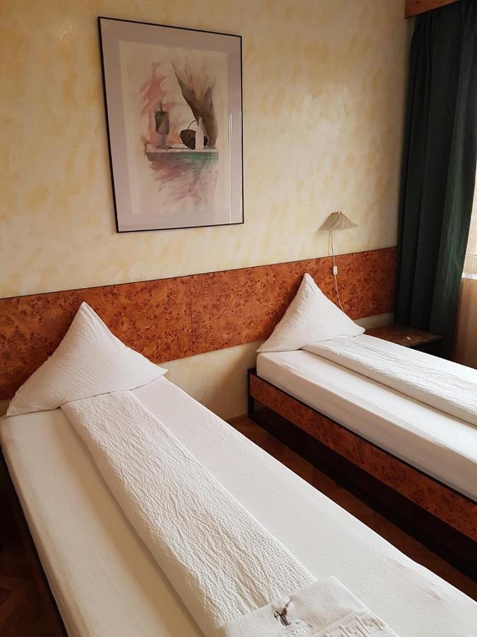 Budget Twin Room
