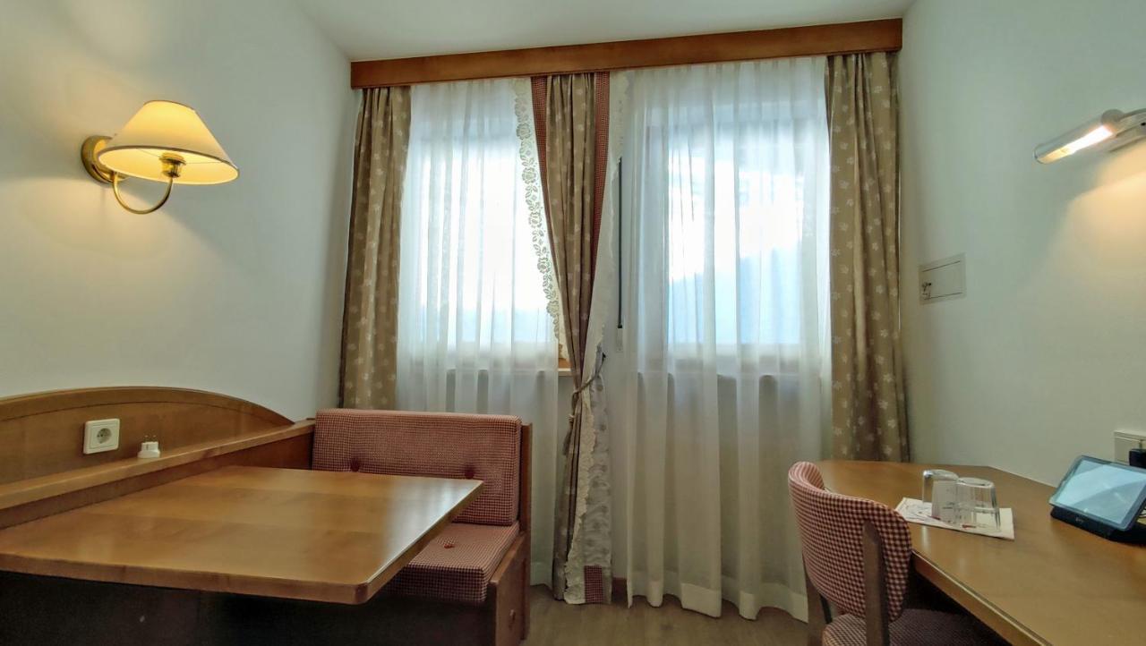 Single Room,1348565714:JPEG