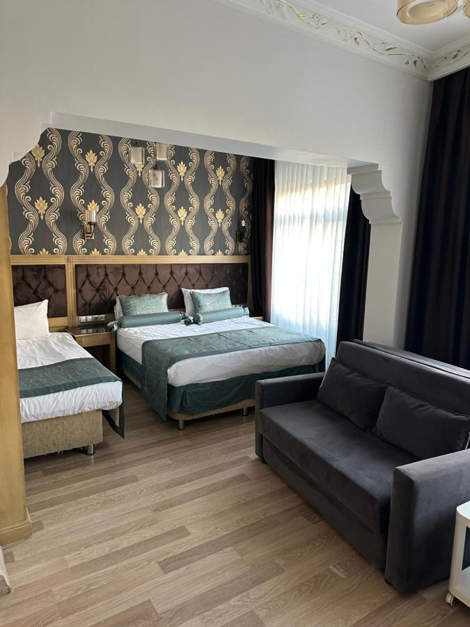 Deluxe Triple Room,1356679838:JPEG