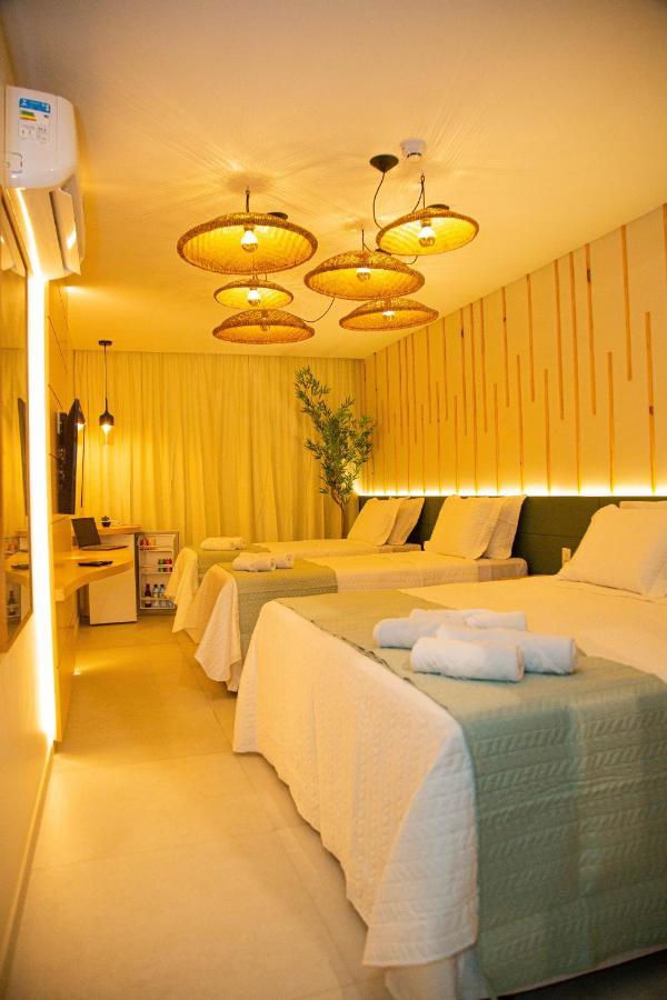 Deluxe Family Room,1357727141:JPEG