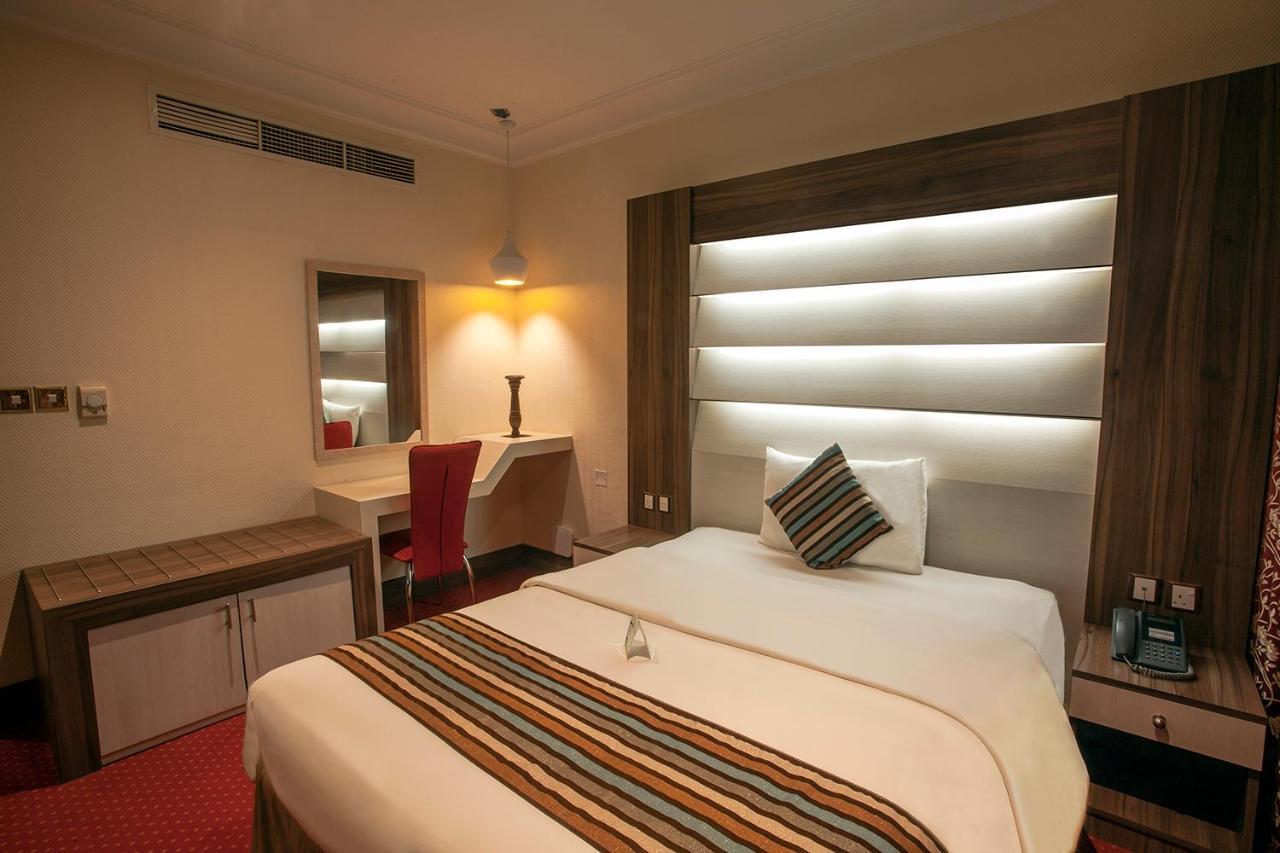 Deluxe Single Room,1361667608:JPEG