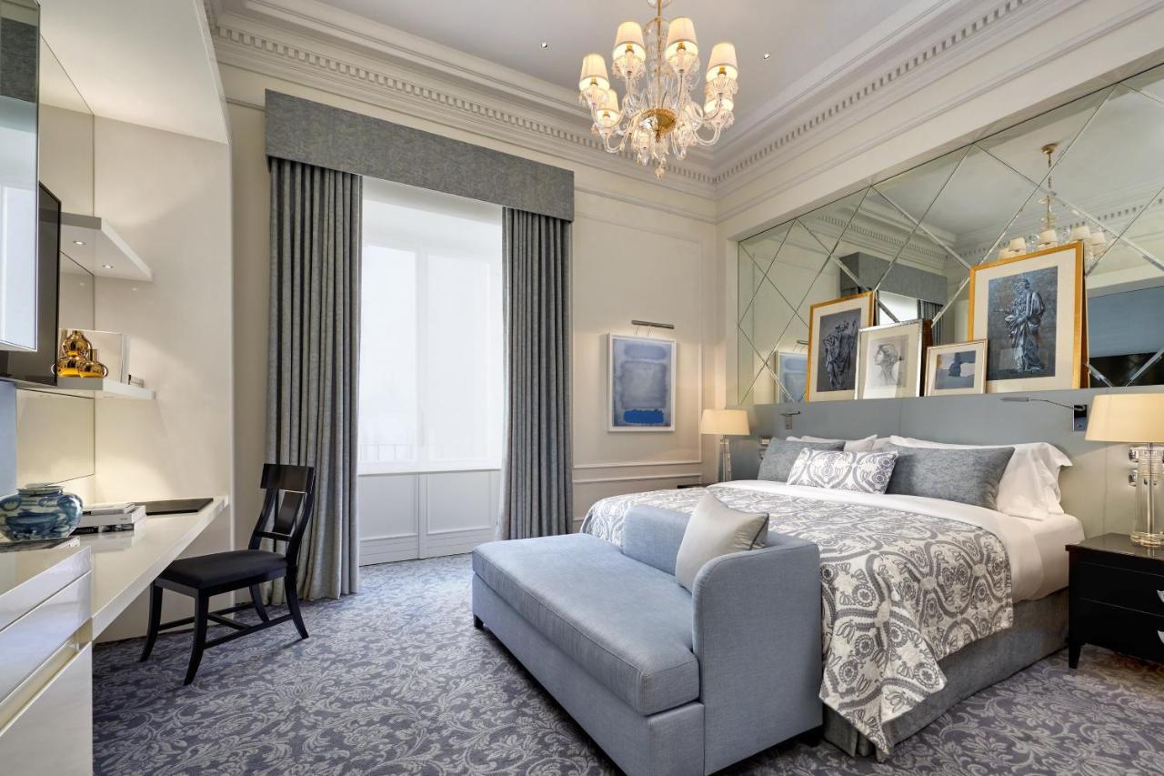 Superior Double, Guest Room, 1 King,1362733433:JPEG