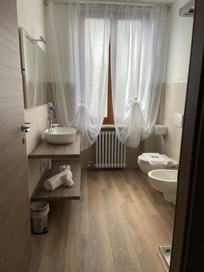 Double Room Private Bathroom,1379110565:JPEG