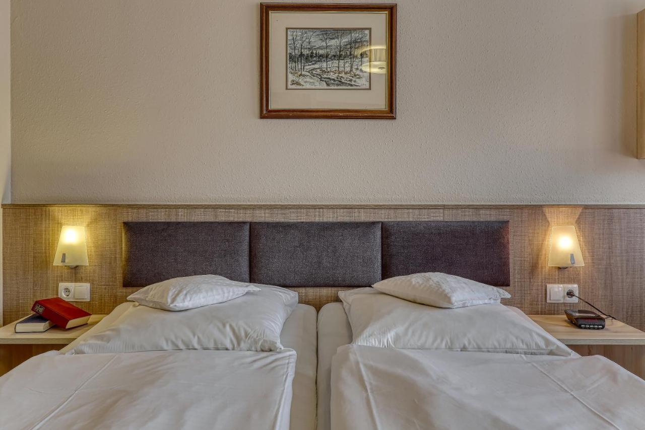 Studio Apartment,1385957315:JPEG