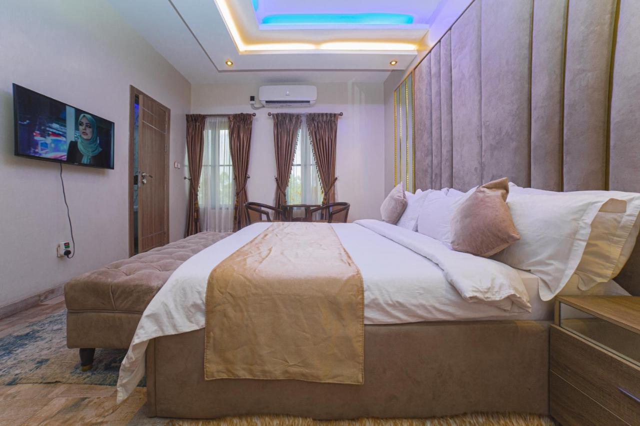 Presidential Suite
