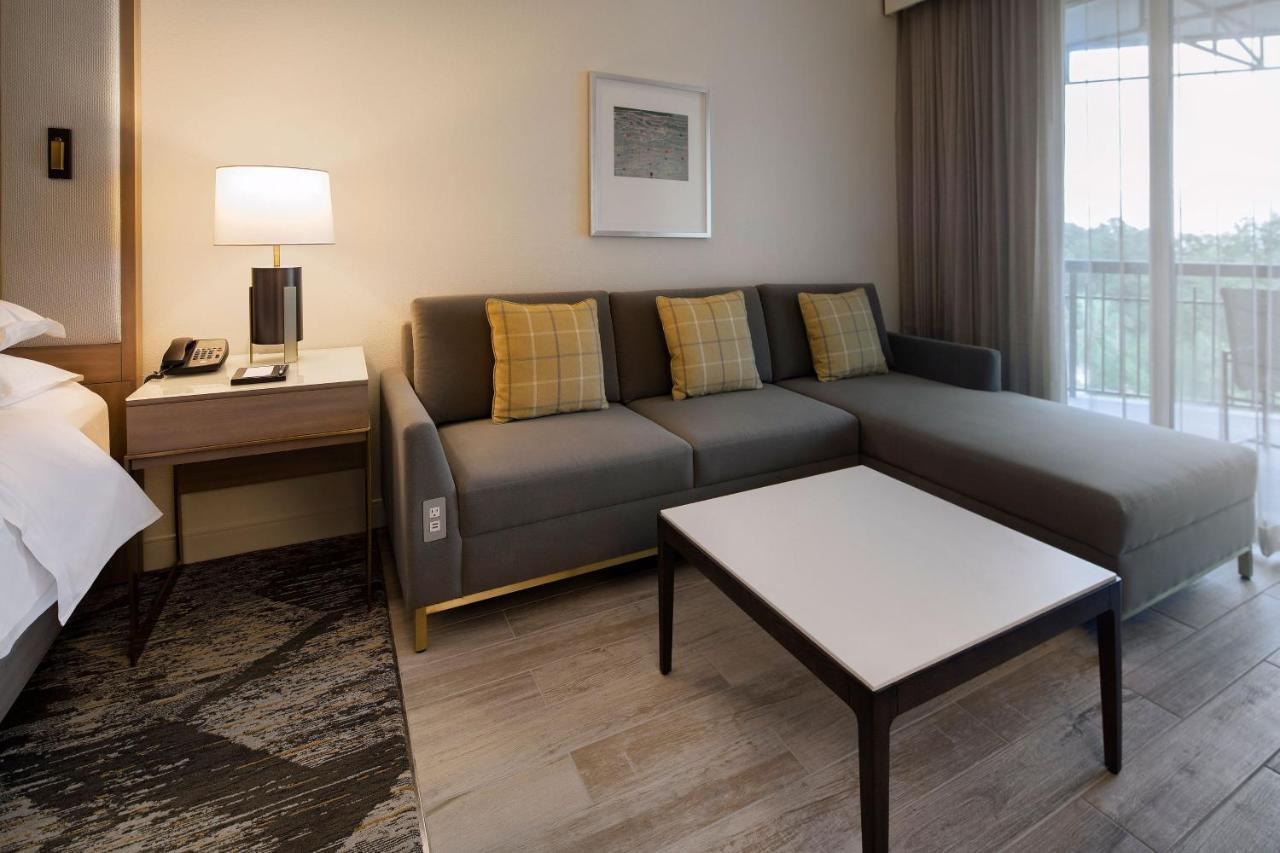 1 Bedroom Suite 1 King,1416252858:JPEG