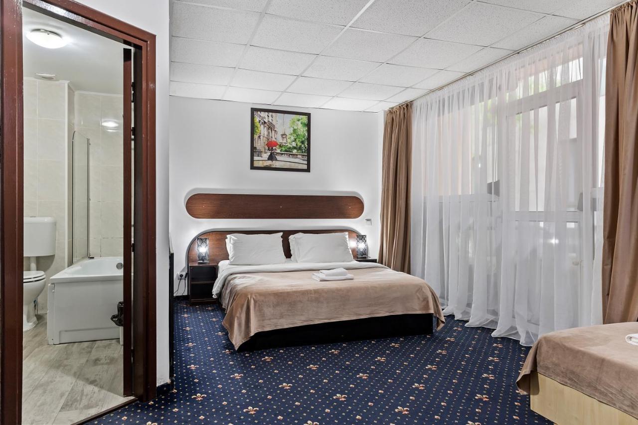 Triple Room Balcony