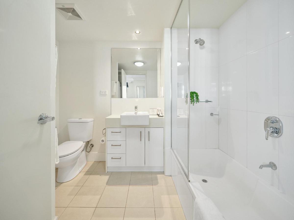 Two-Bedroom Executive Apartment Balcony,1406257433:JPEG