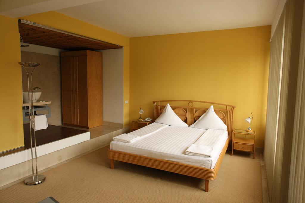 Suite Spa Bath