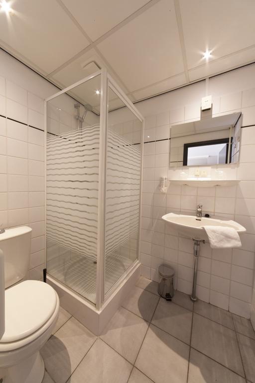 Small Double Room,1706664823:JPEG