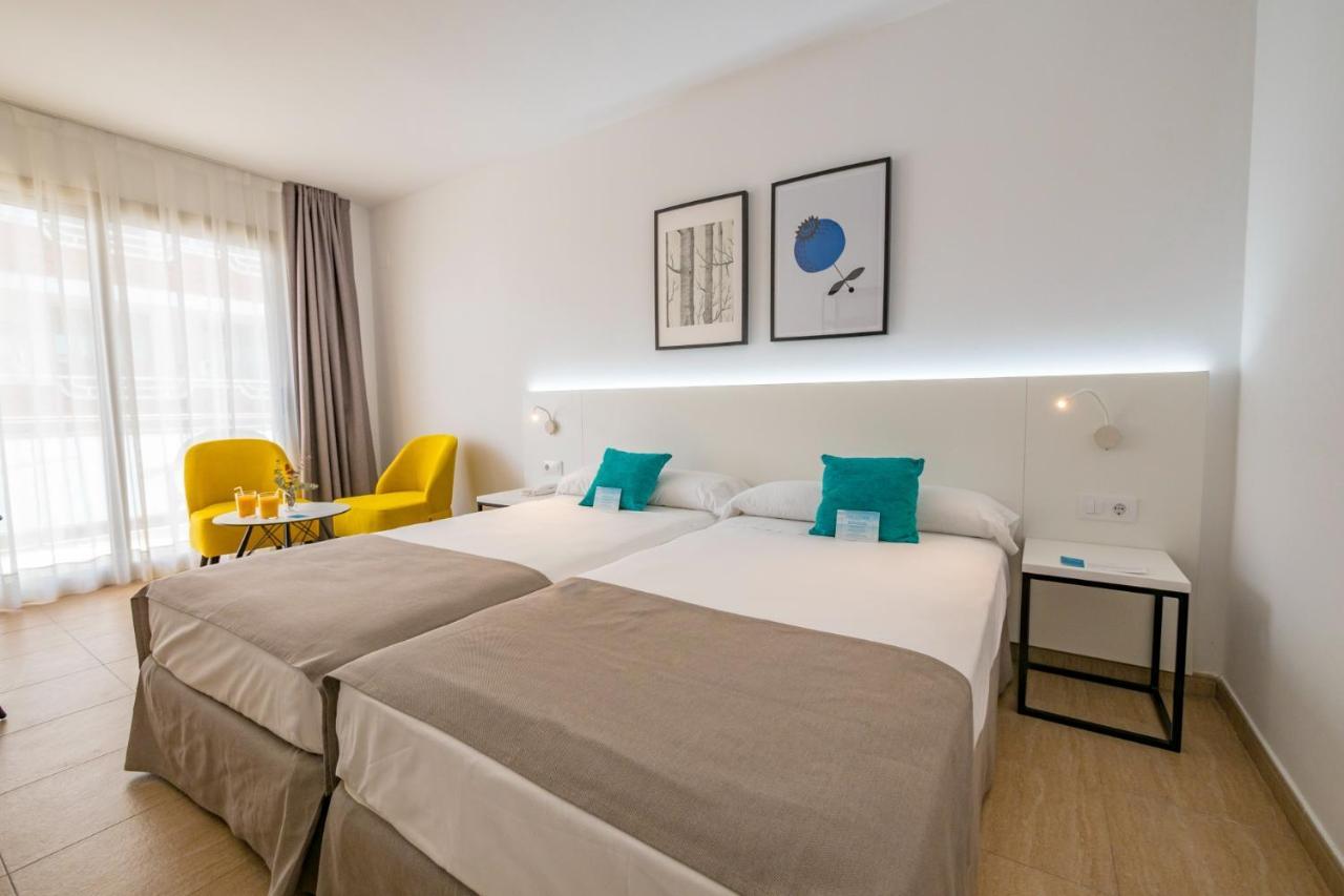 Premium Single Room,766783009:JPEG