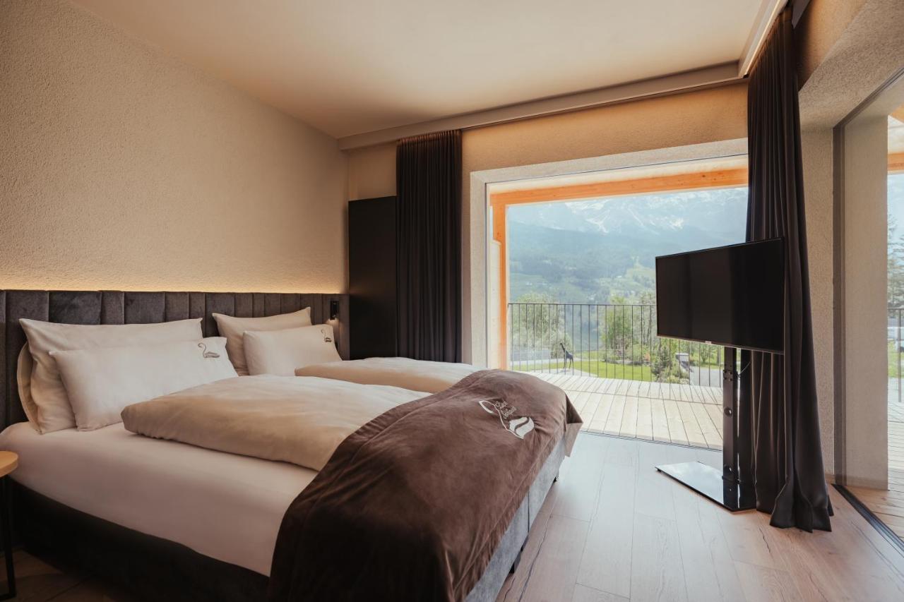Deluxe Double or Twin Room Mountain View,1420790631:JPEG