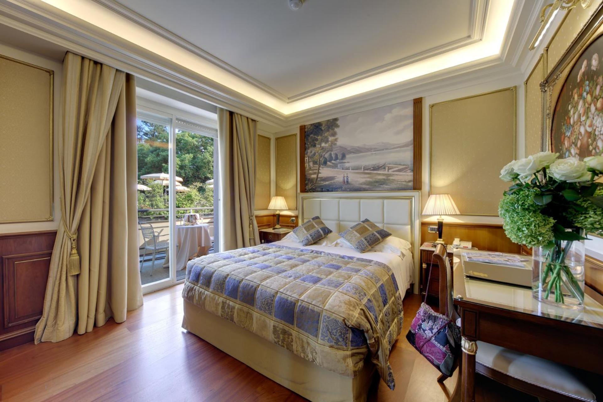 Classic Double or Twin Room Mountain Side,1433485654:JPEG