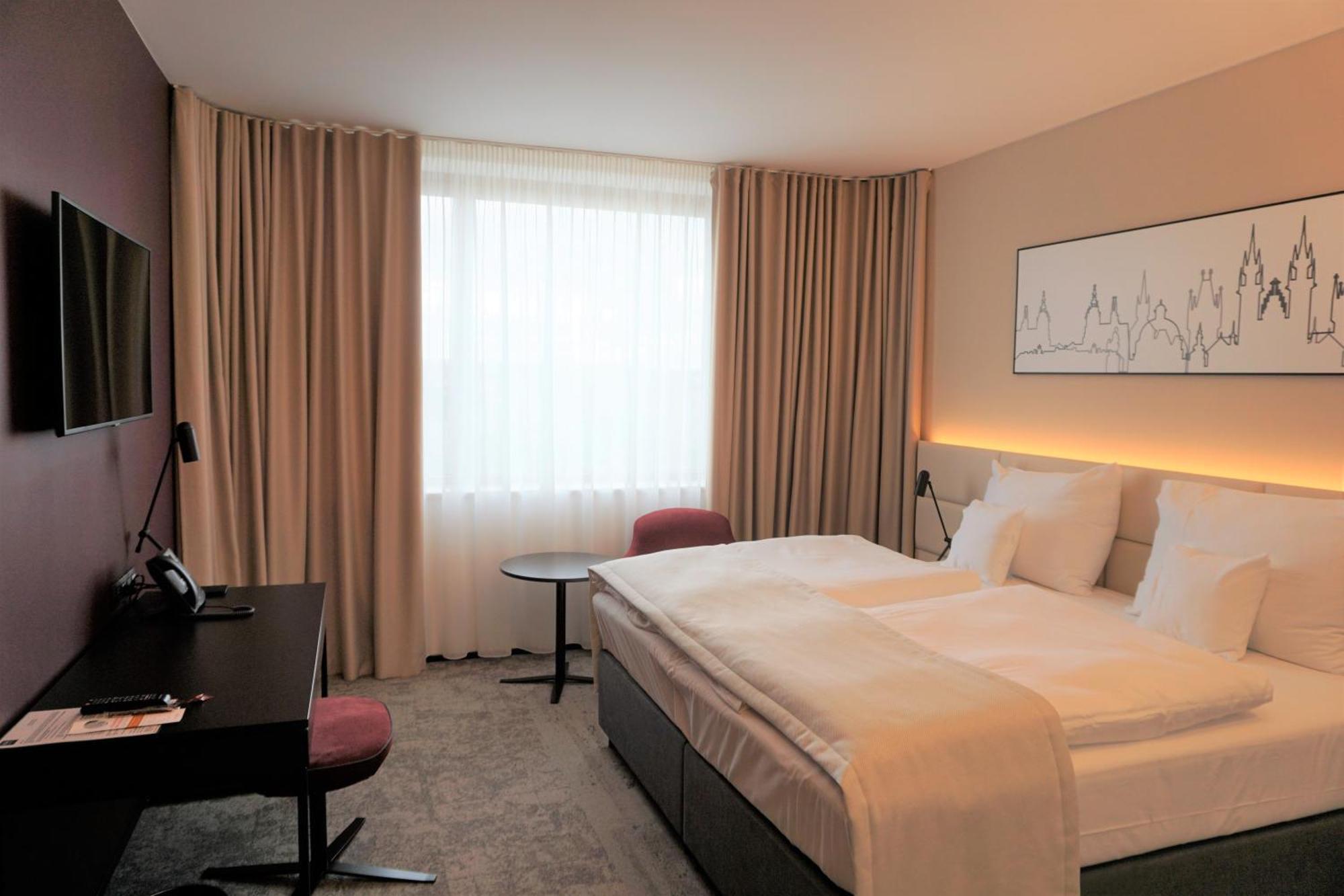 Standard Double or Twin Room,1233991127:JPEG
