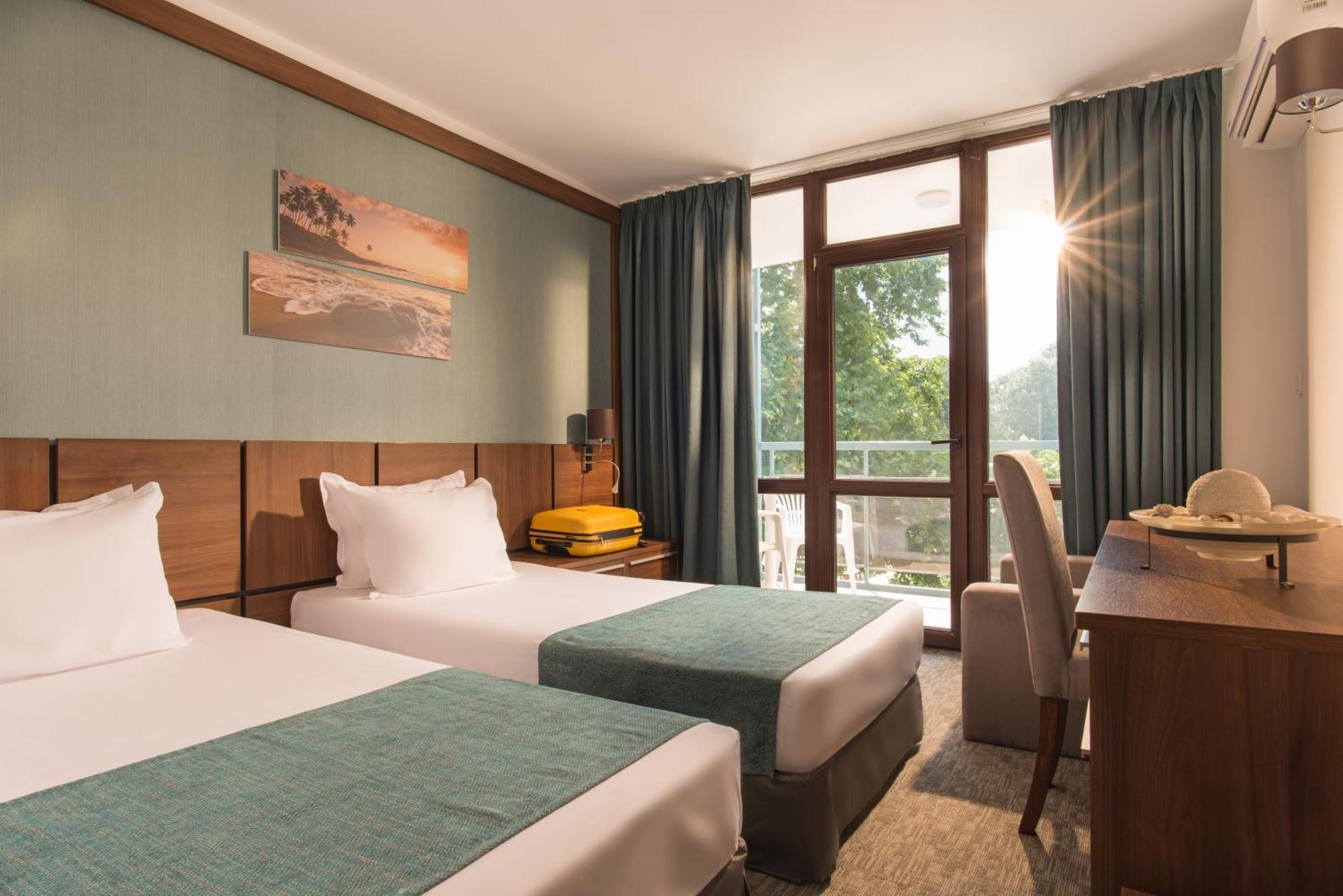 Double or Twin Room Balcony,1415362965:JPEG