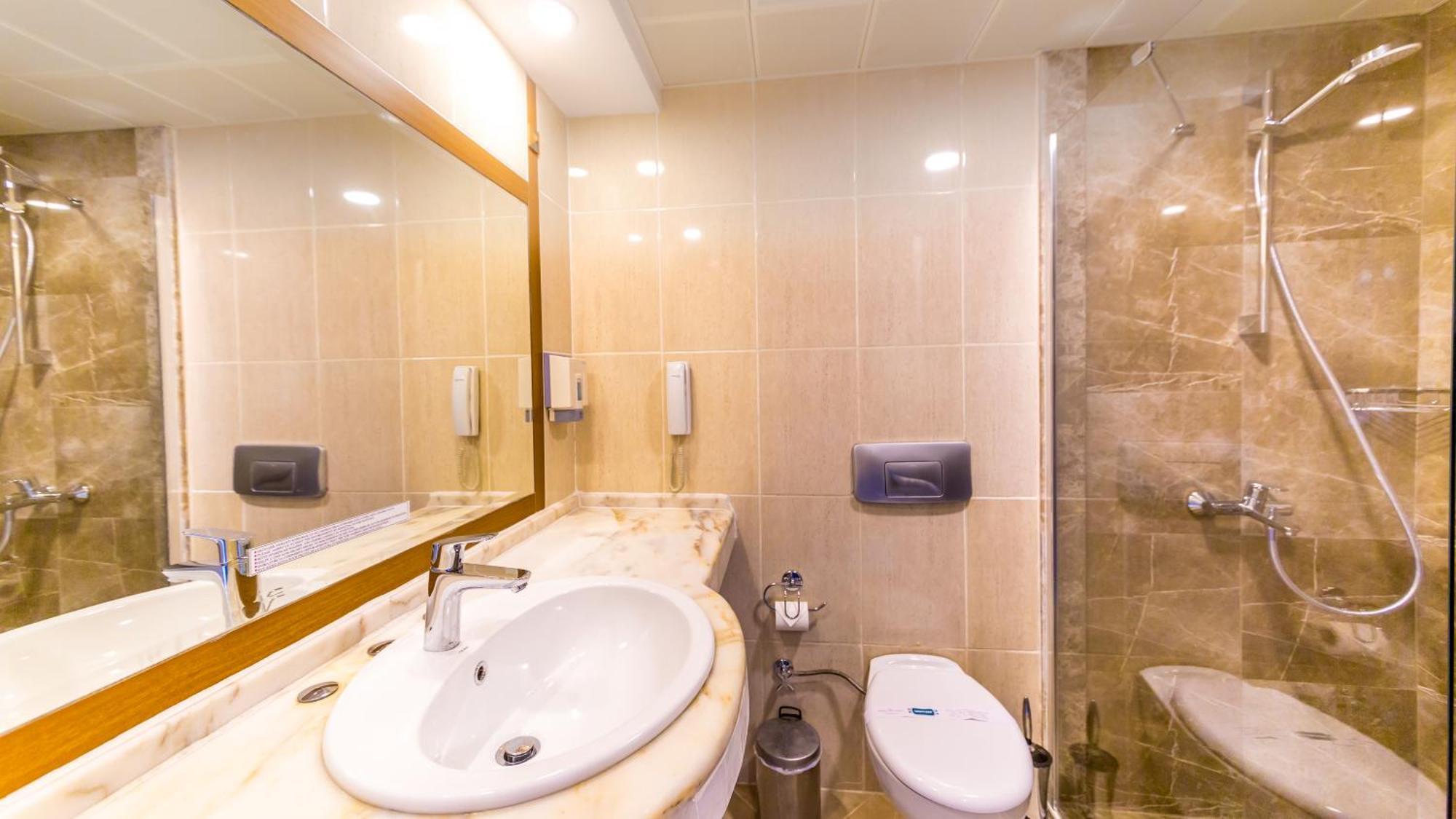 Hotel Standard Double or Twin Room Sea View,1438124812:JPEG