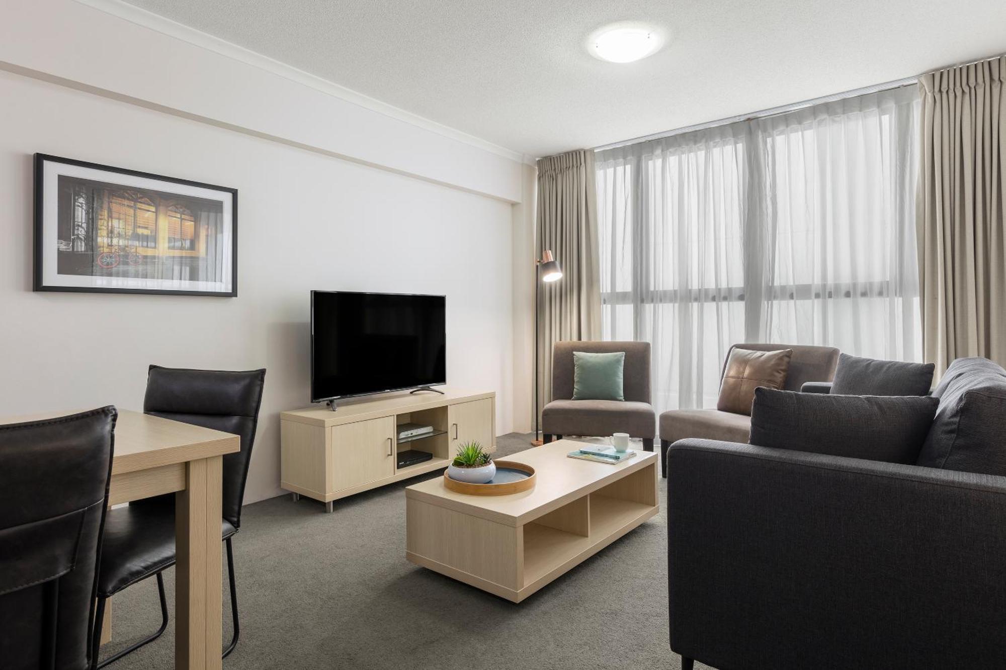 Two-Bedroom Apartment,1440433471:JPEG