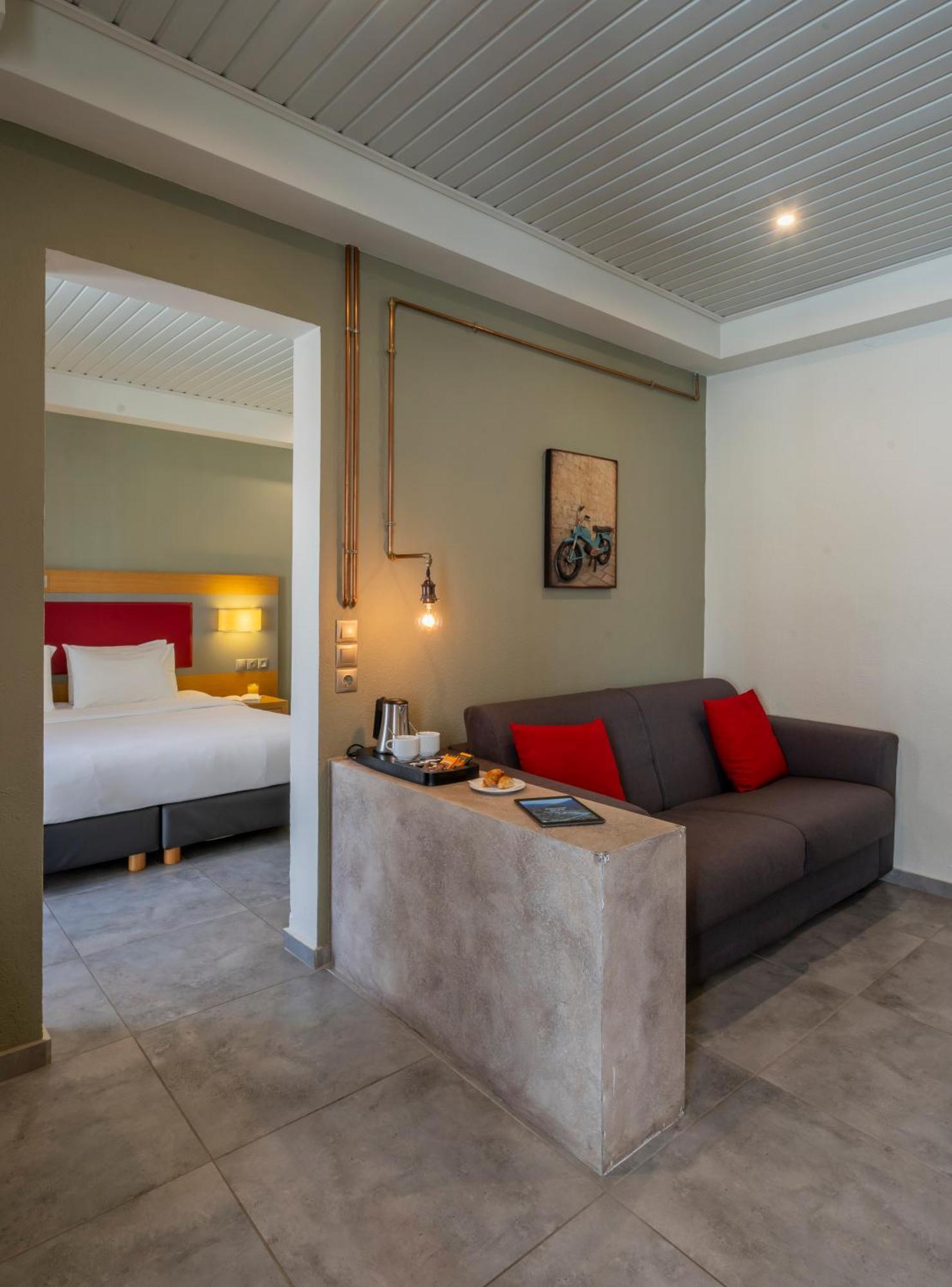 Suite Village View