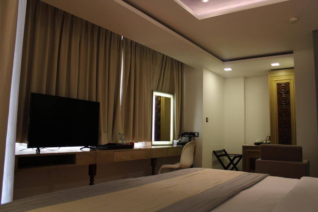 Junior Suite Balcony,1660428305:JPEG